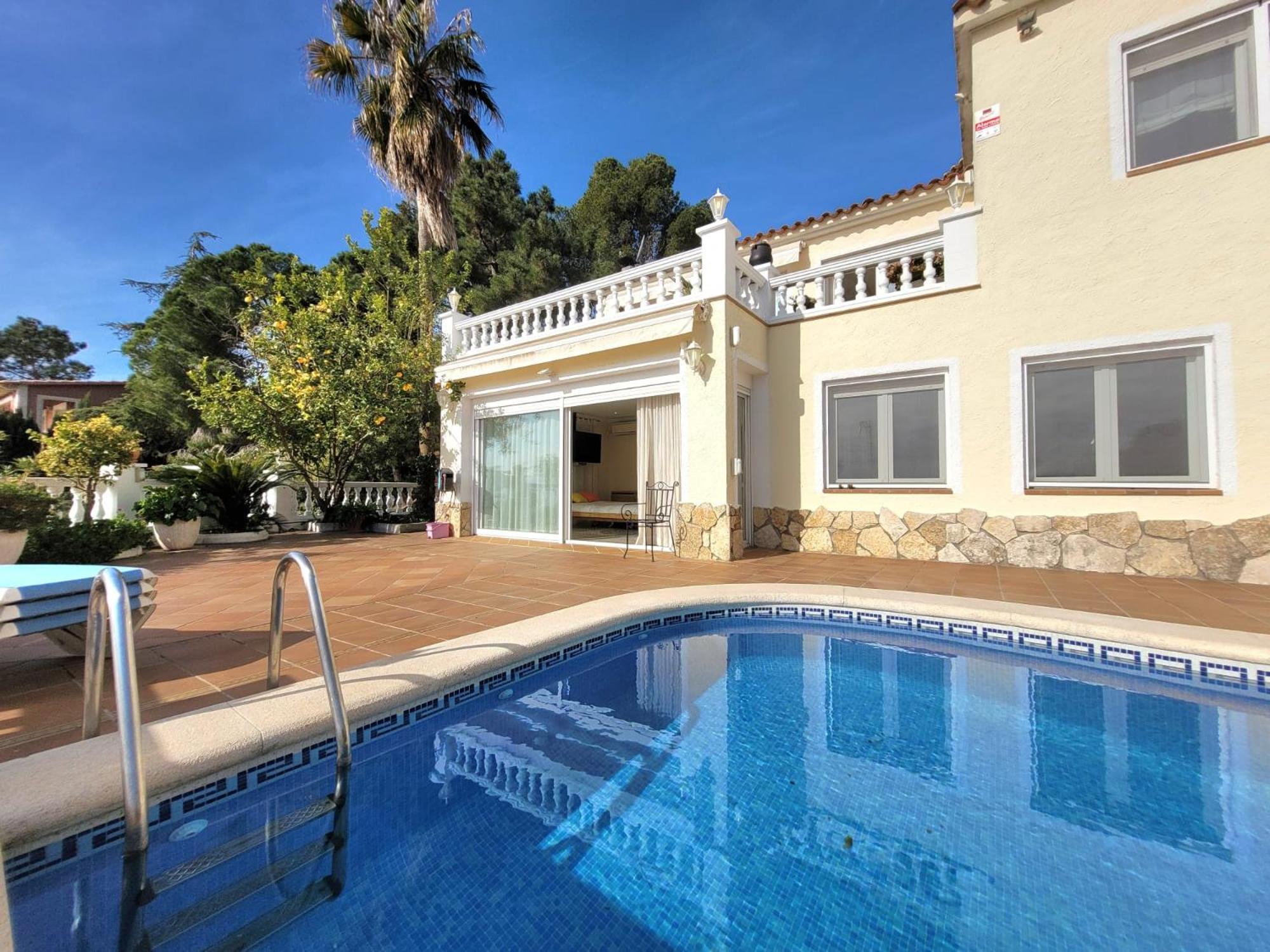 Villa La Marina Lloret de Mar Esterno foto